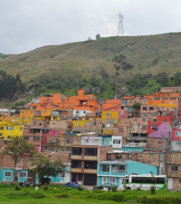 El barrio Los Puentes, ubicado en el suroriente de Bogotá se transforma