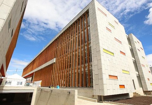 Peñalosa inaugura sede de la Universidad Distrital en Bosa