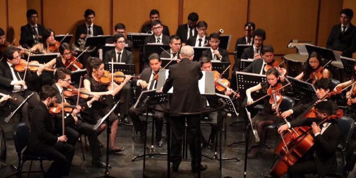 Orquesta Filarmónica Juvenil interpreta Falstaff de Verdi