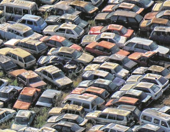 Bogotá realizó subasta de vehículos abandonados en patios de tránsito