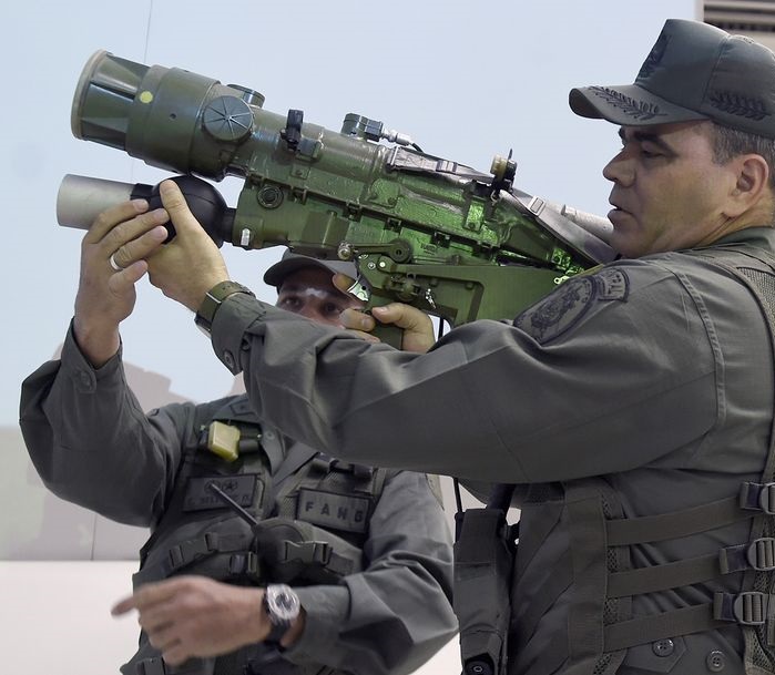 Tropas venezolanas habrían entrenado al ELN para disparar misiles