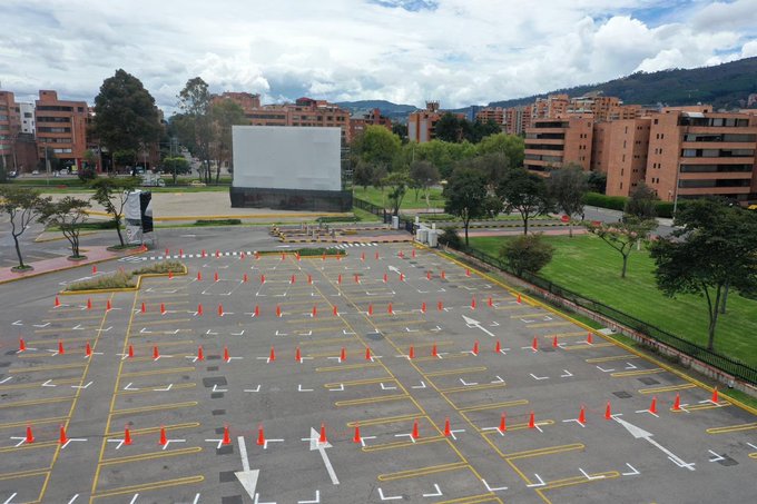 Aprueban apertura de autocine en Bogotá