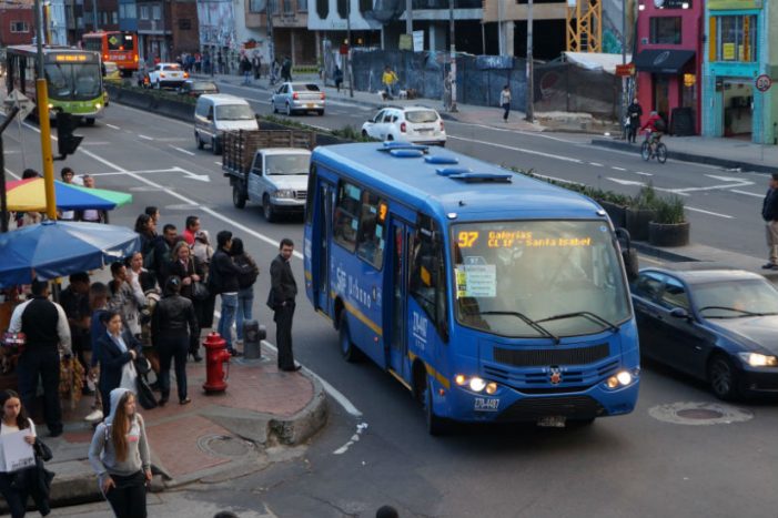 Dudas sobre el futuro del SITP en Bogotá plantea el concejal Samir Abisambra