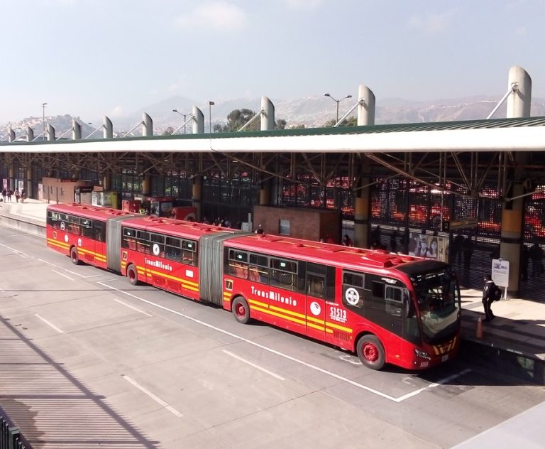 TransMilenio 77