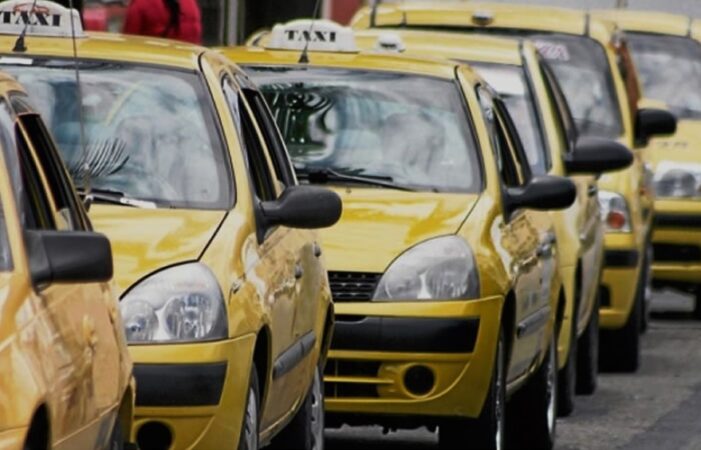 Fijan las nueva tarifas para los taxis en Bogotá