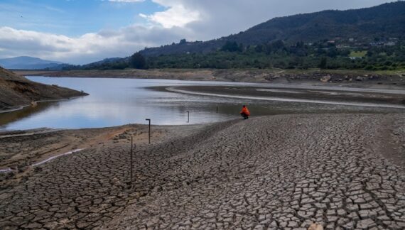 Sequía obliga a racionar agua en Bogotá por primera vez en décadas