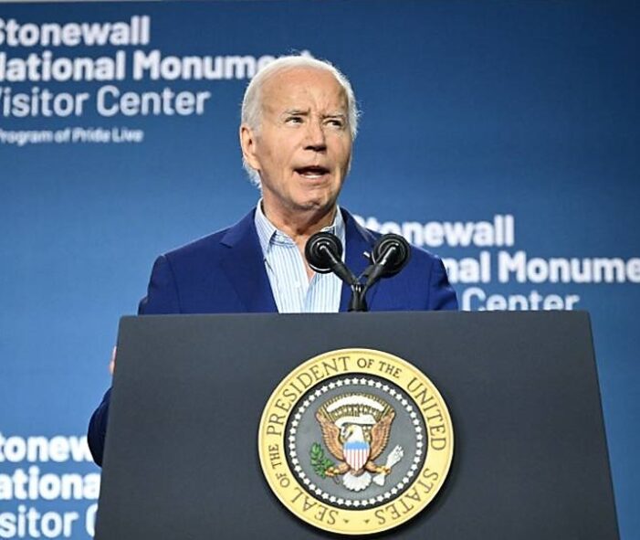 Editorial del New York Times pide a Biden que abandone la carrera de reelección