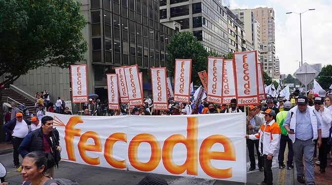 La CUT y Fecode se une a las marchas del 18 de marzo