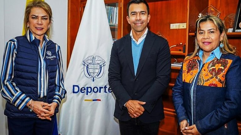 gobernador Jorge Rey se reunió con la ministra del Deporte, Patricia Duque